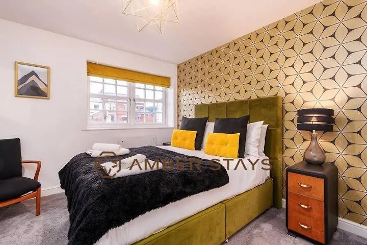 Stylish 2 Bed Apartment In Hull City Centre, Perfect For Business & Contractors, Free Parking! Kingston upon Hull Storbritannien