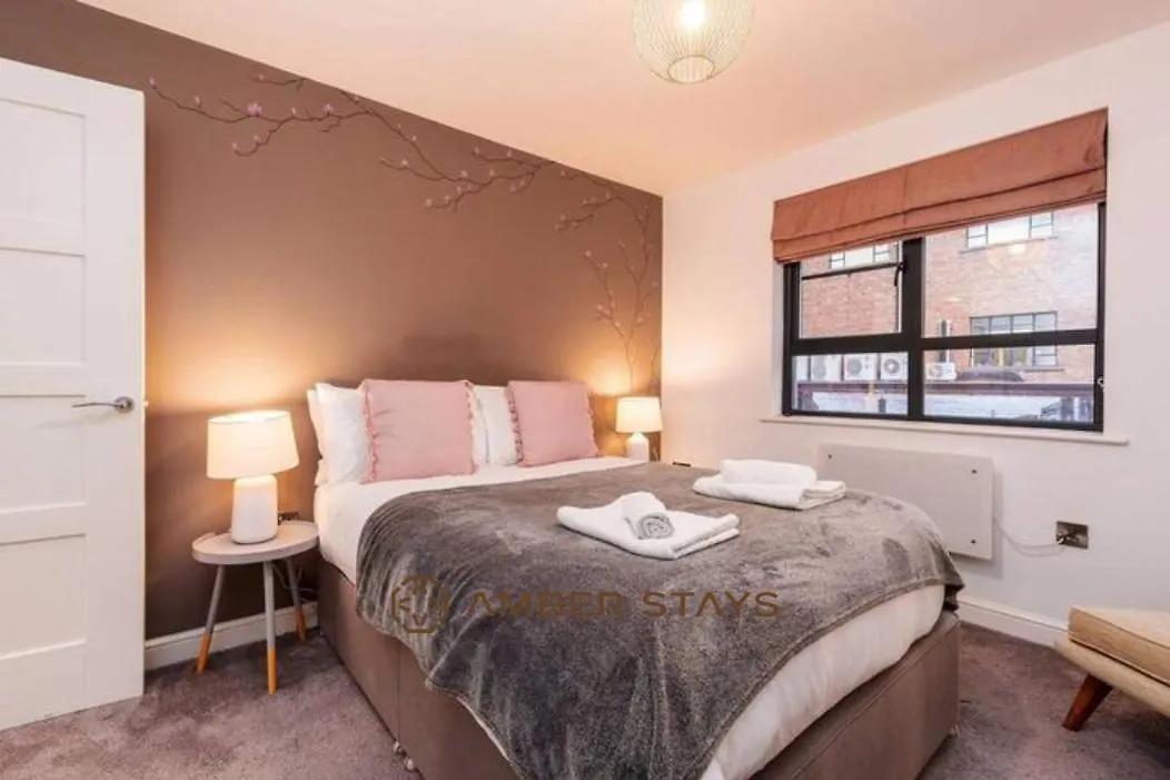 Stylish 2 Bed Apartment In Hull City Centre, Perfect For Business & Contractors, Free Parking! Kingston upon Hull Storbritannien
